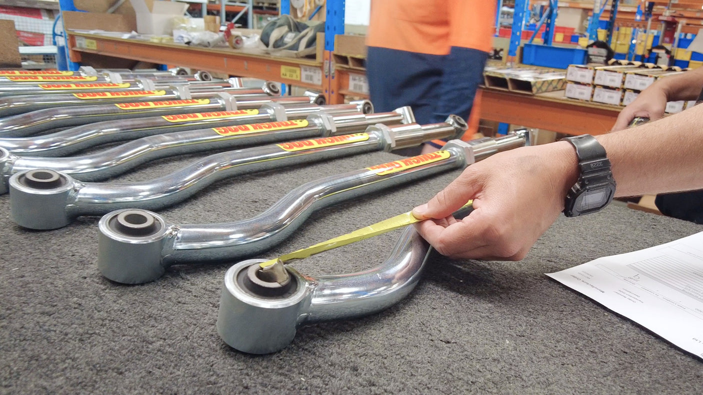 Tough Dog Front Adjustable Panhard Rods 105 Series Toyota LandCruiser