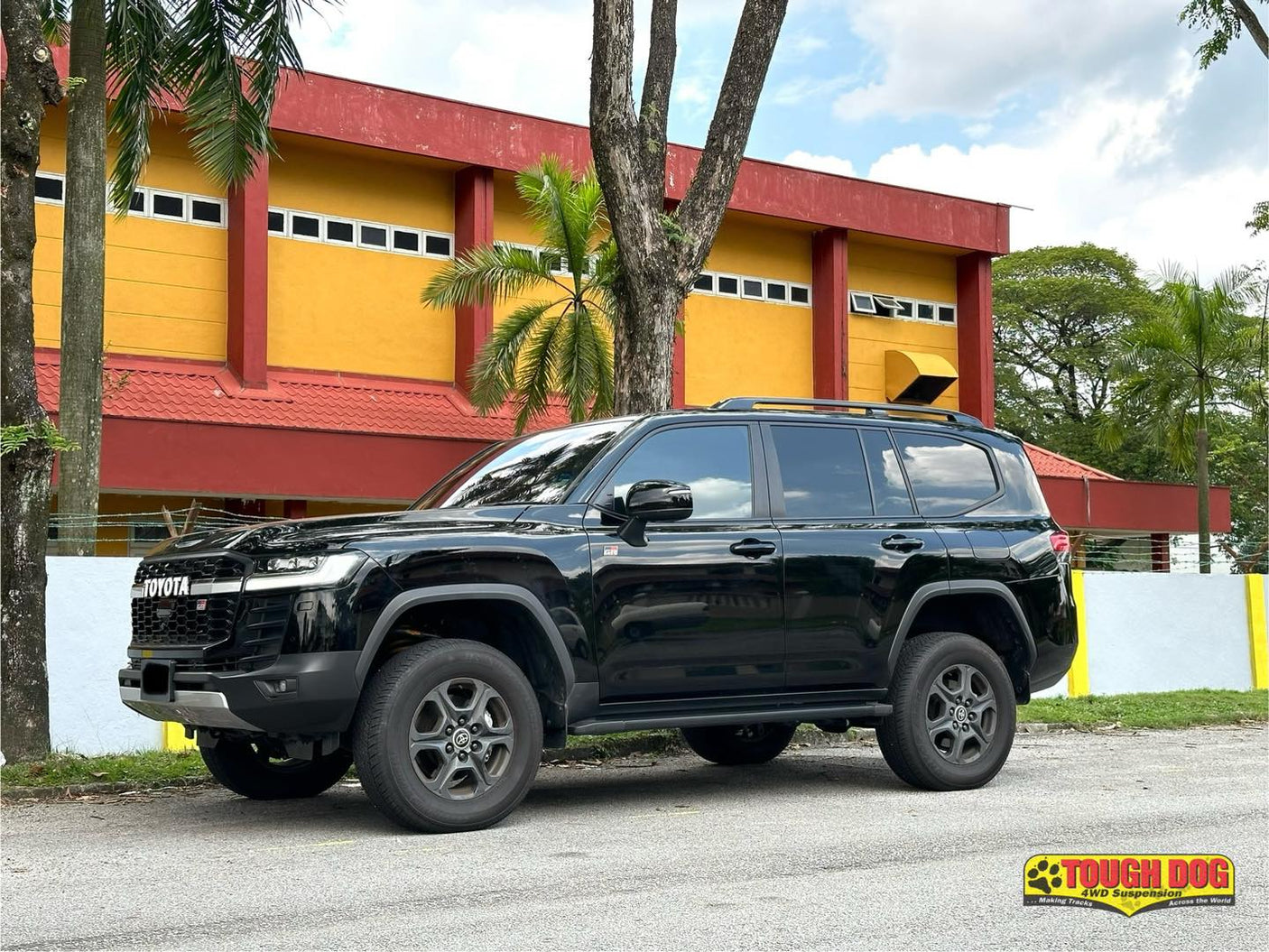 Suspension/Lift Kit 300 Series GR Sport Toyota LandCruiser